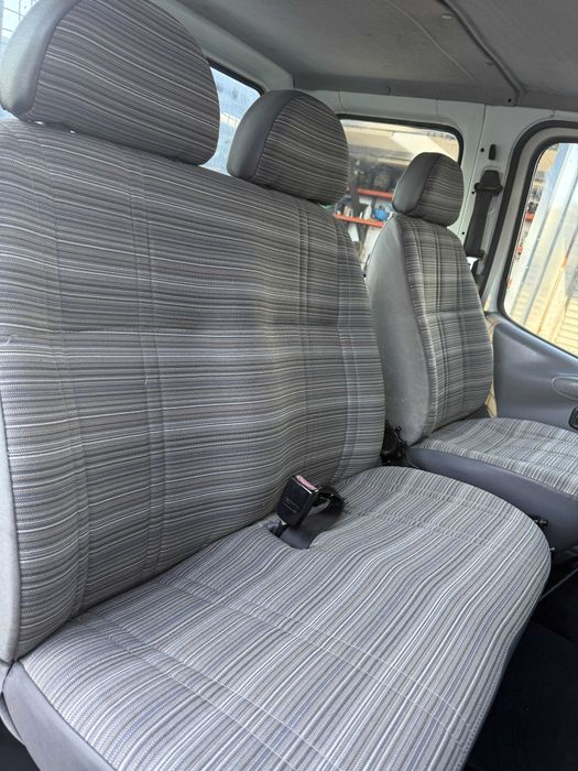 FORD TRANSIT 2.5 TD 6 LUGARES + CAIXA