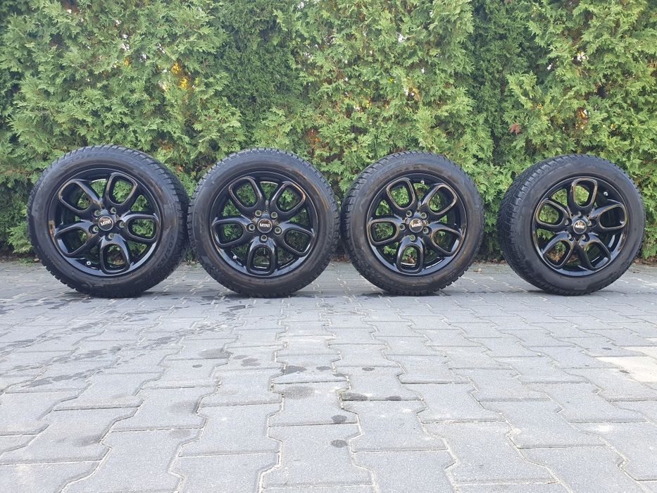 Koła zimowe MINI Clubman F54 205/55 R16 opony Pirelli Sottozero 5x112