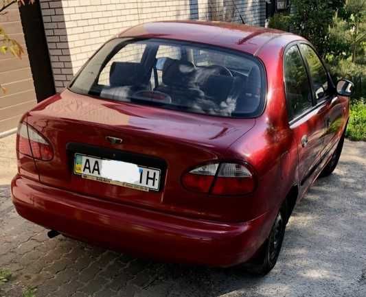 Продам машину DAEWOO LANOS