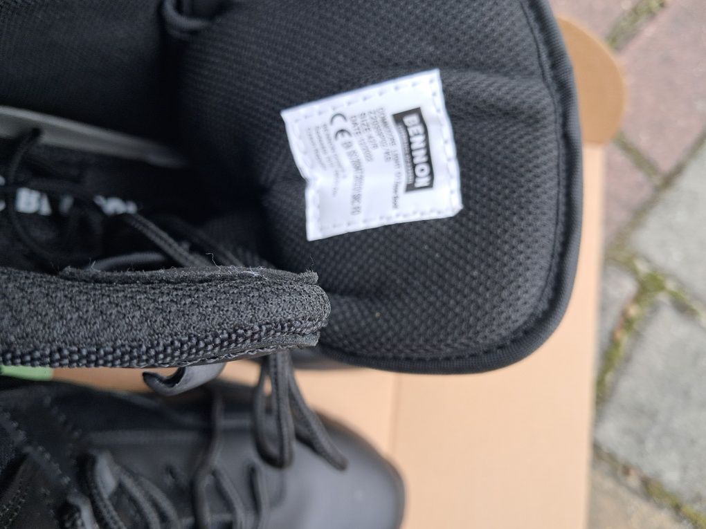 Taktyczne.  Buty Commodore Ligh 01 Zipper