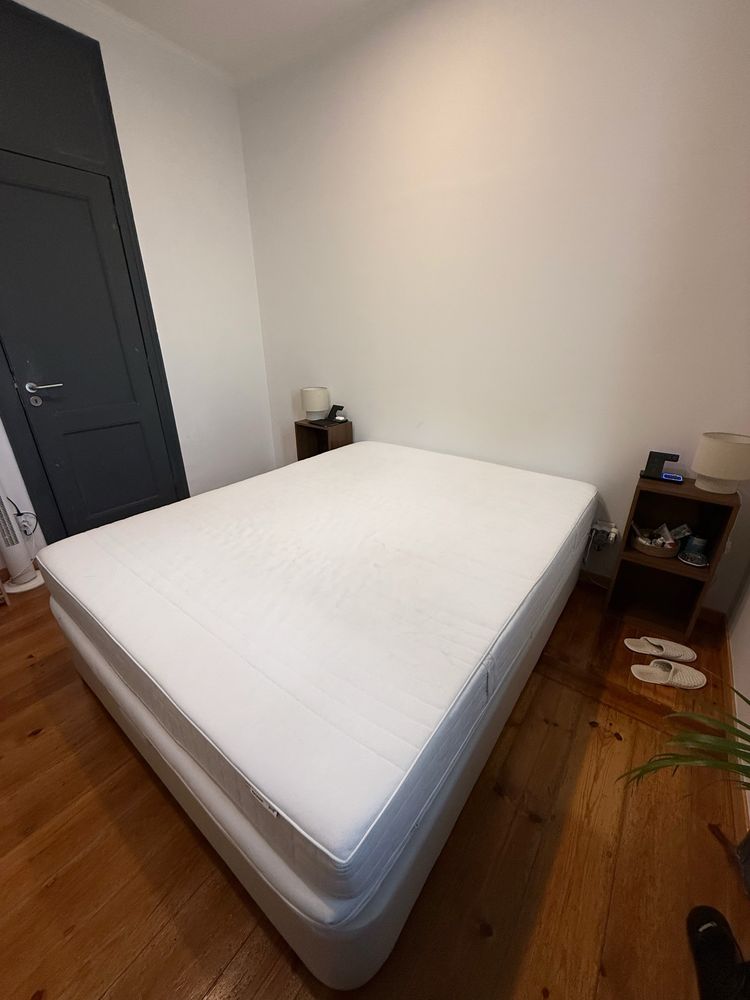 Colchão de espuma queen IKEA (160x200)