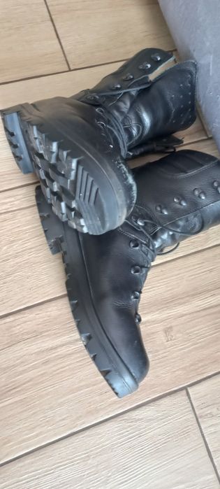 Buty wojskowe zimowe MON trzewiki 41, wkładka 27,5 cm