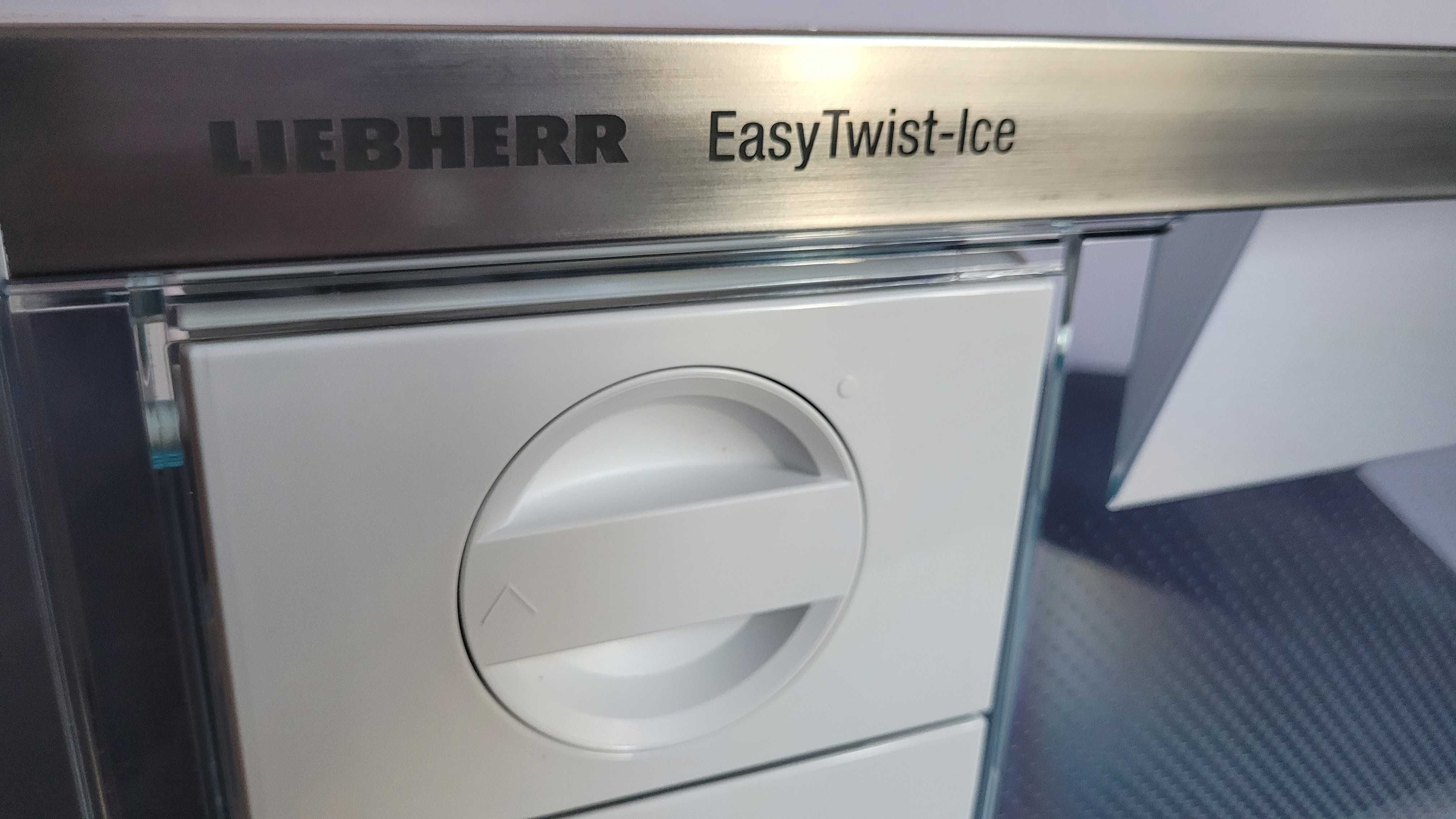 Kostkarka do lodu Liebherr