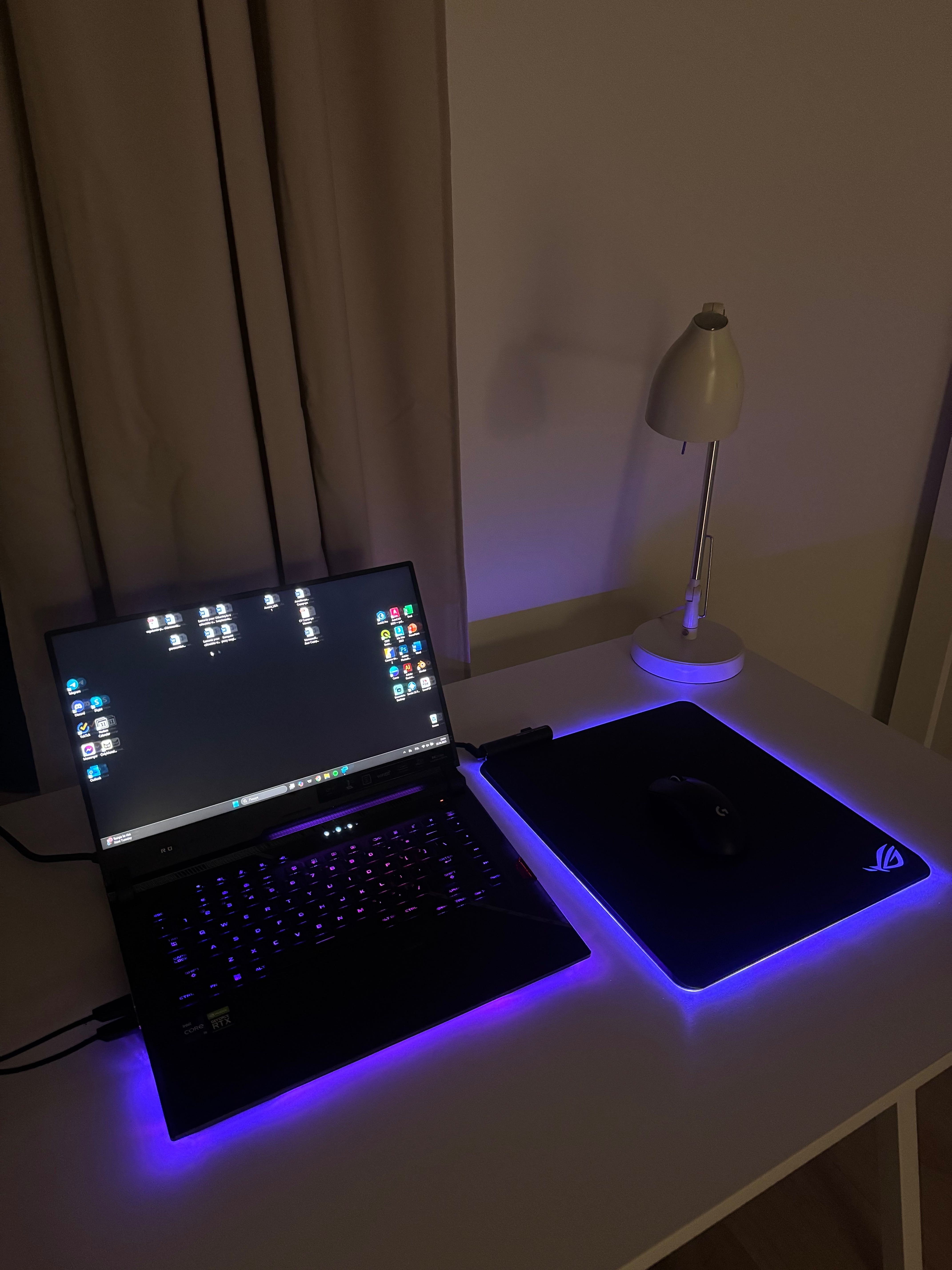 Gamingowa RGB podkładka pod myszkę ROG Balteus