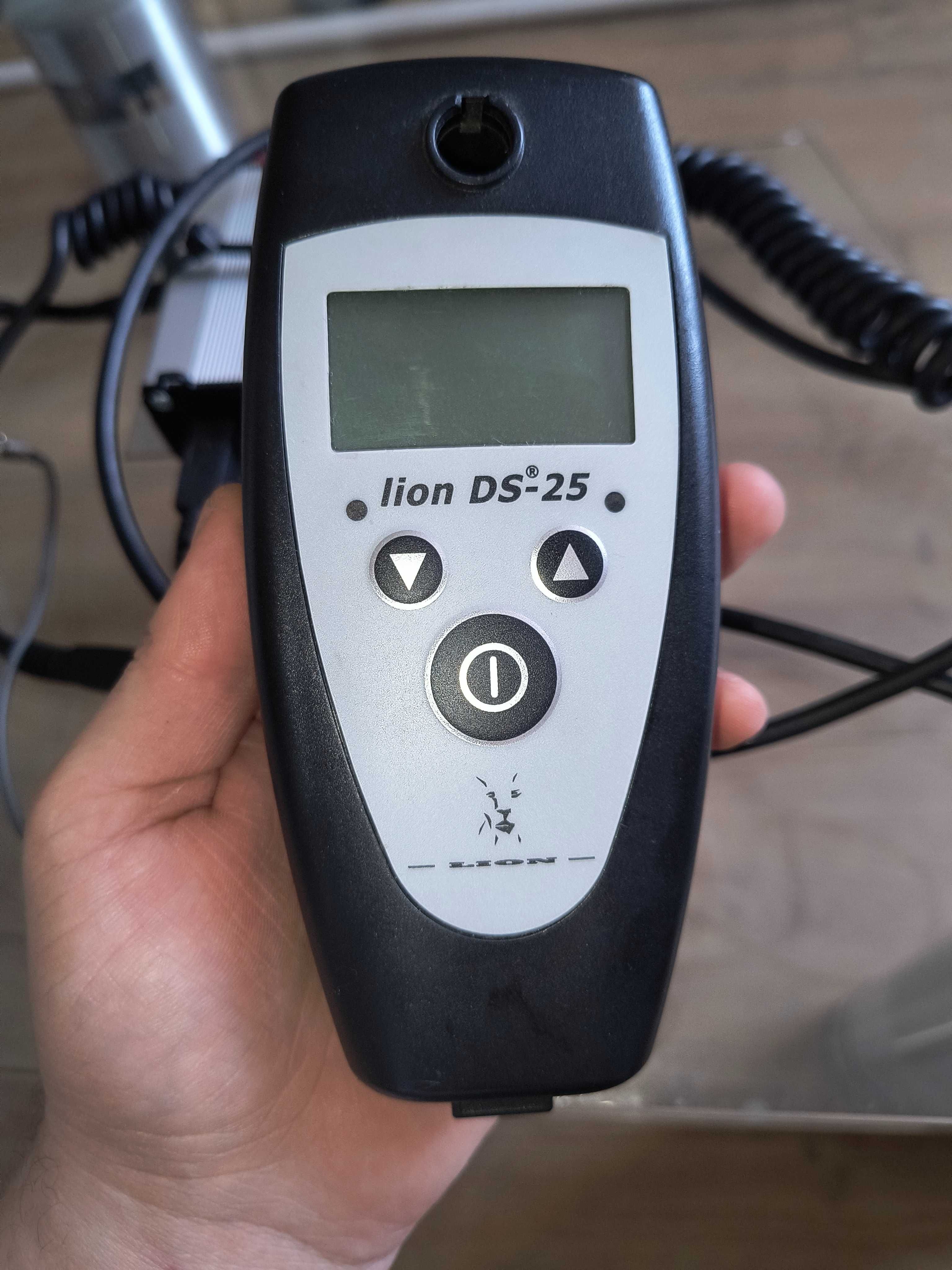 Alkomat Blokada Alkoholowa Lion DS-25