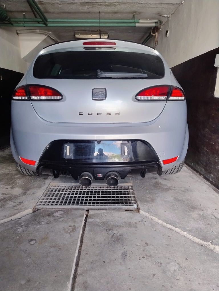 Seat Leon CUPRA 300ps Maxto Xenony Navigacja  Tempomat  Kamera PDC