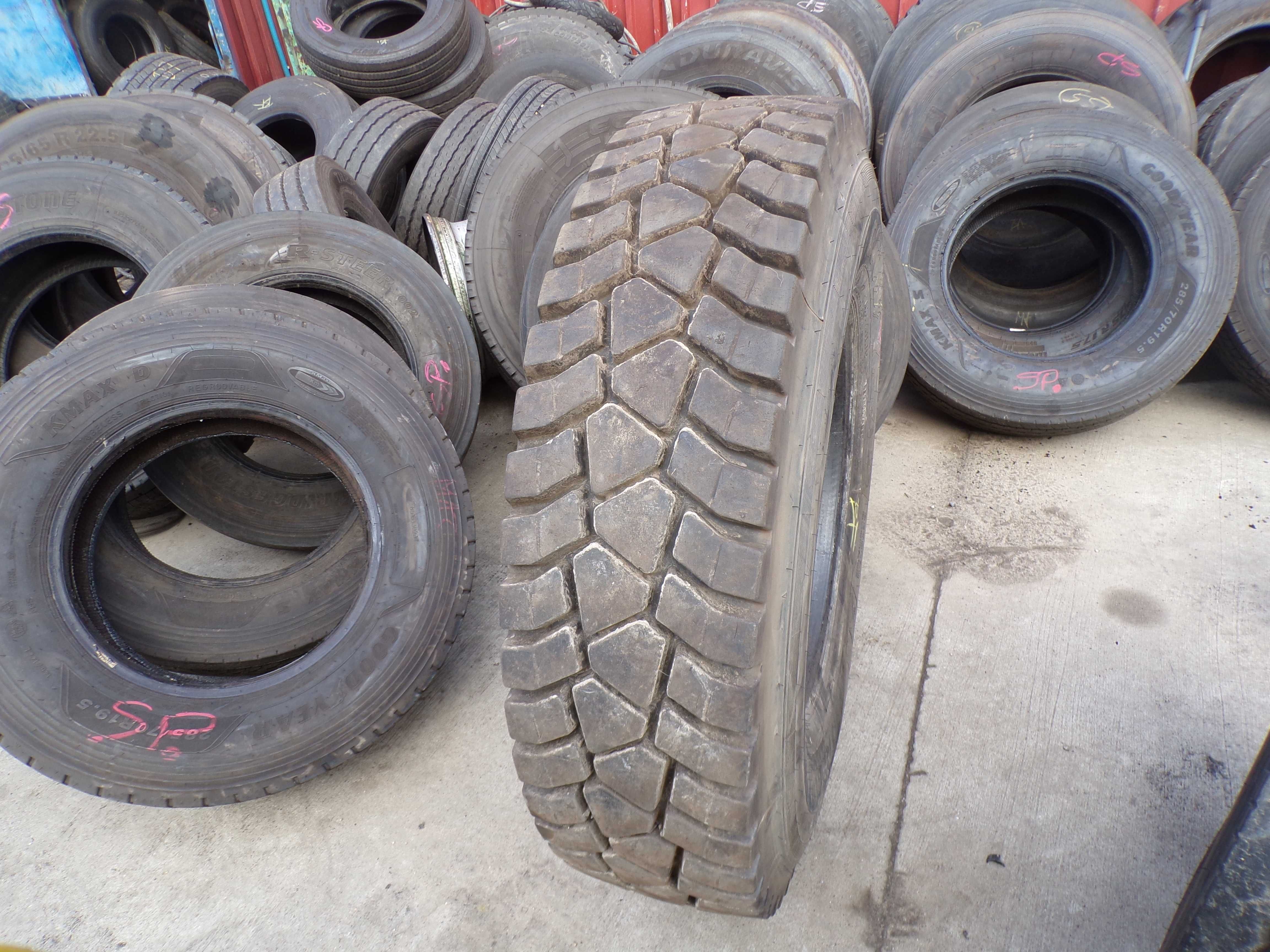 Opona 13R22.5 GOODYEAR TREDMAX MSD II (800 netto)