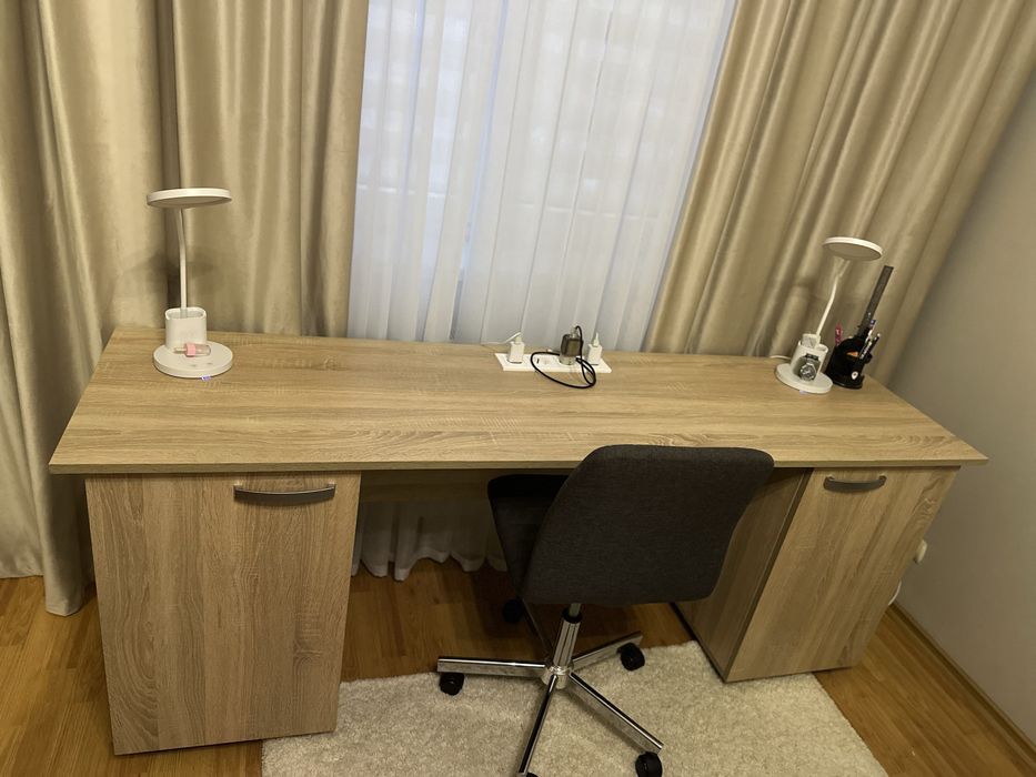 Письмовий стіл для двоїх