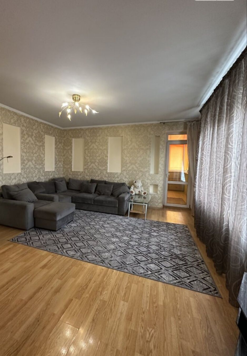 Продам 3к квартиру в Центрі міста