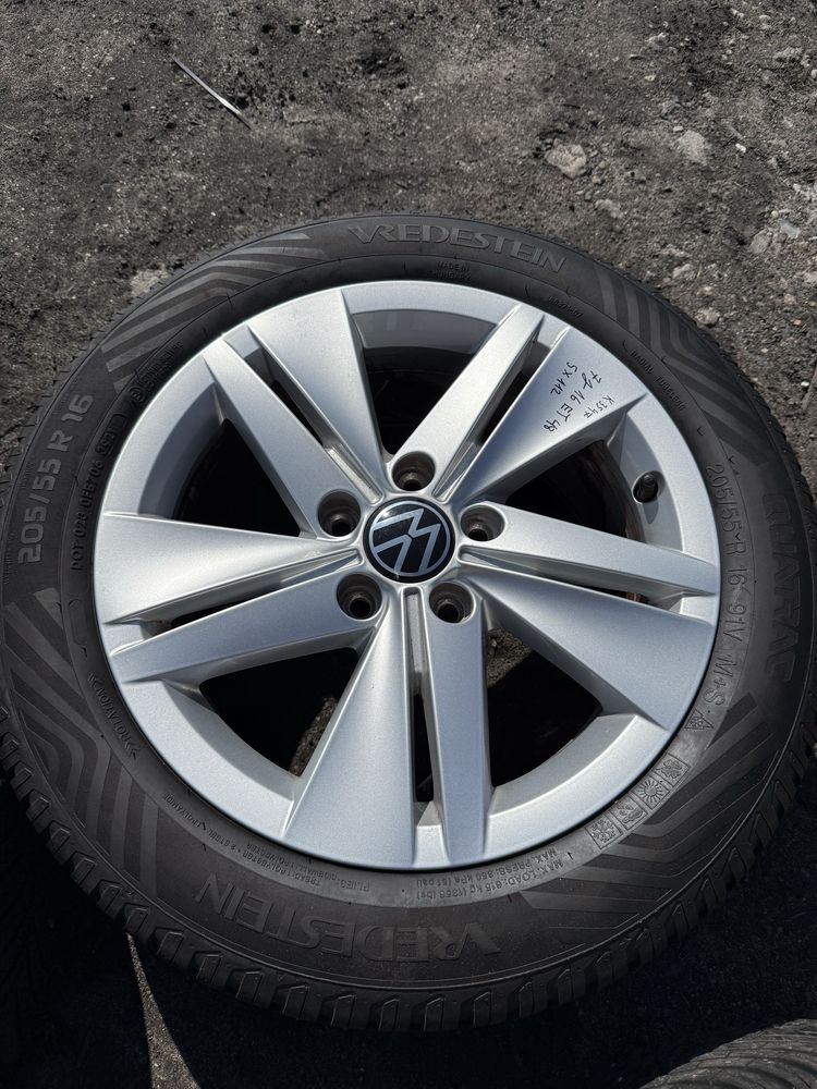 Felgi aluminiowe 5x112 16x7j et48 Vw Skoda Audi