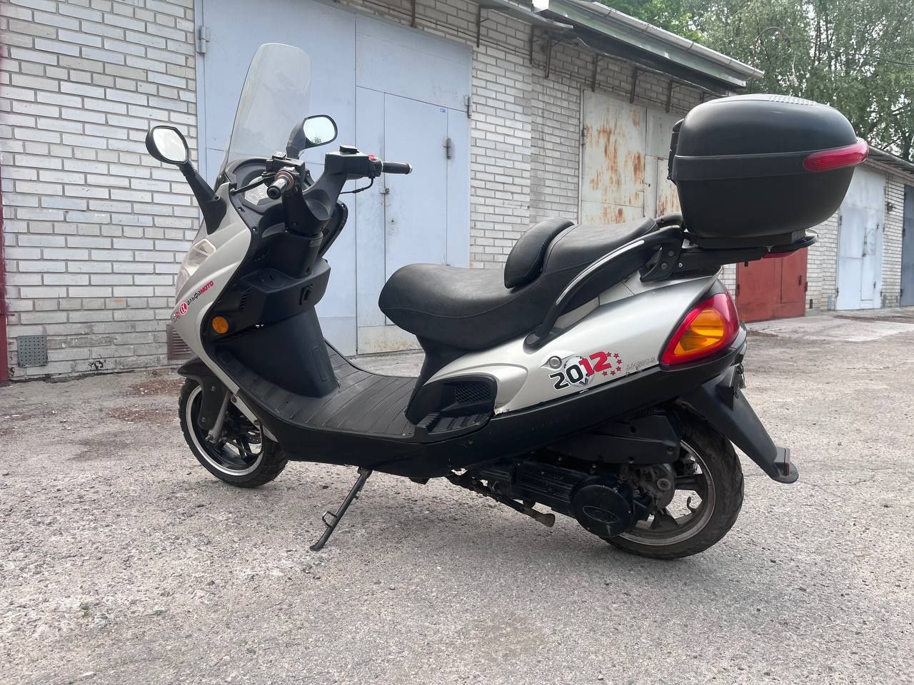 Скутер Viper Victory  150