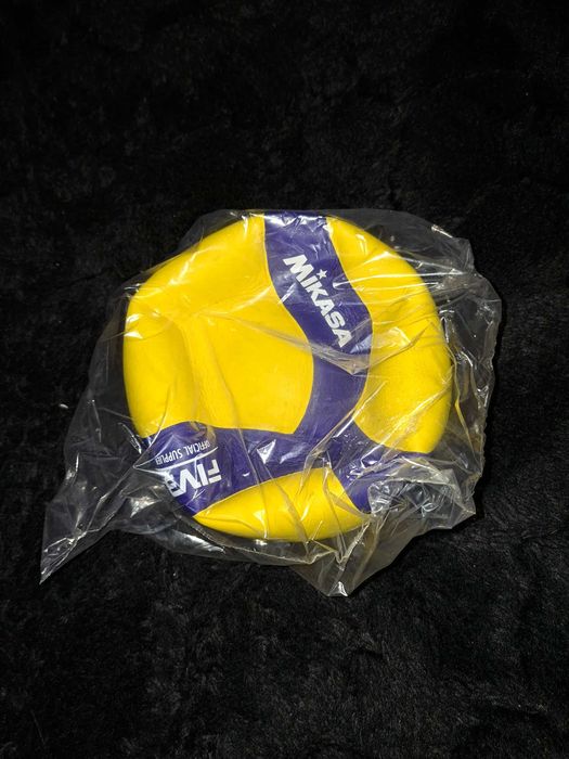 Mikasa V430W Piłka do siatkówki