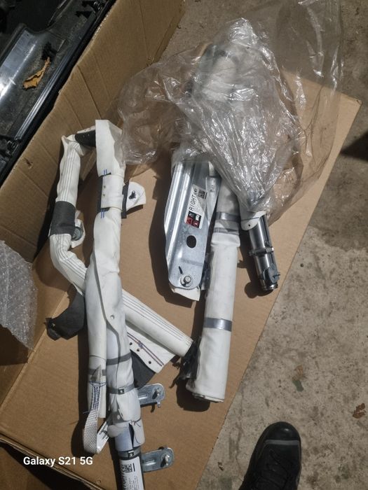 Tesla model s x plaid безопасность AirBag