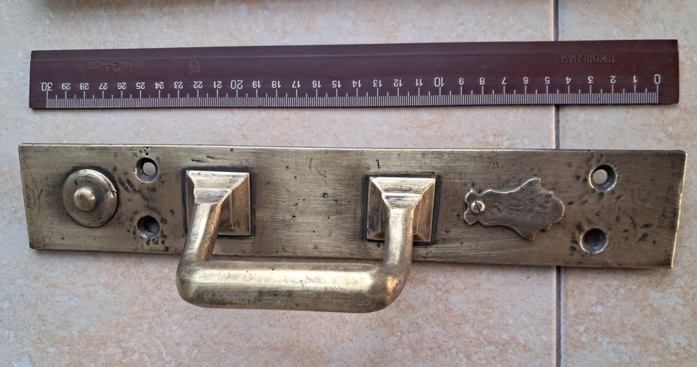 Старовинні латунні ручки