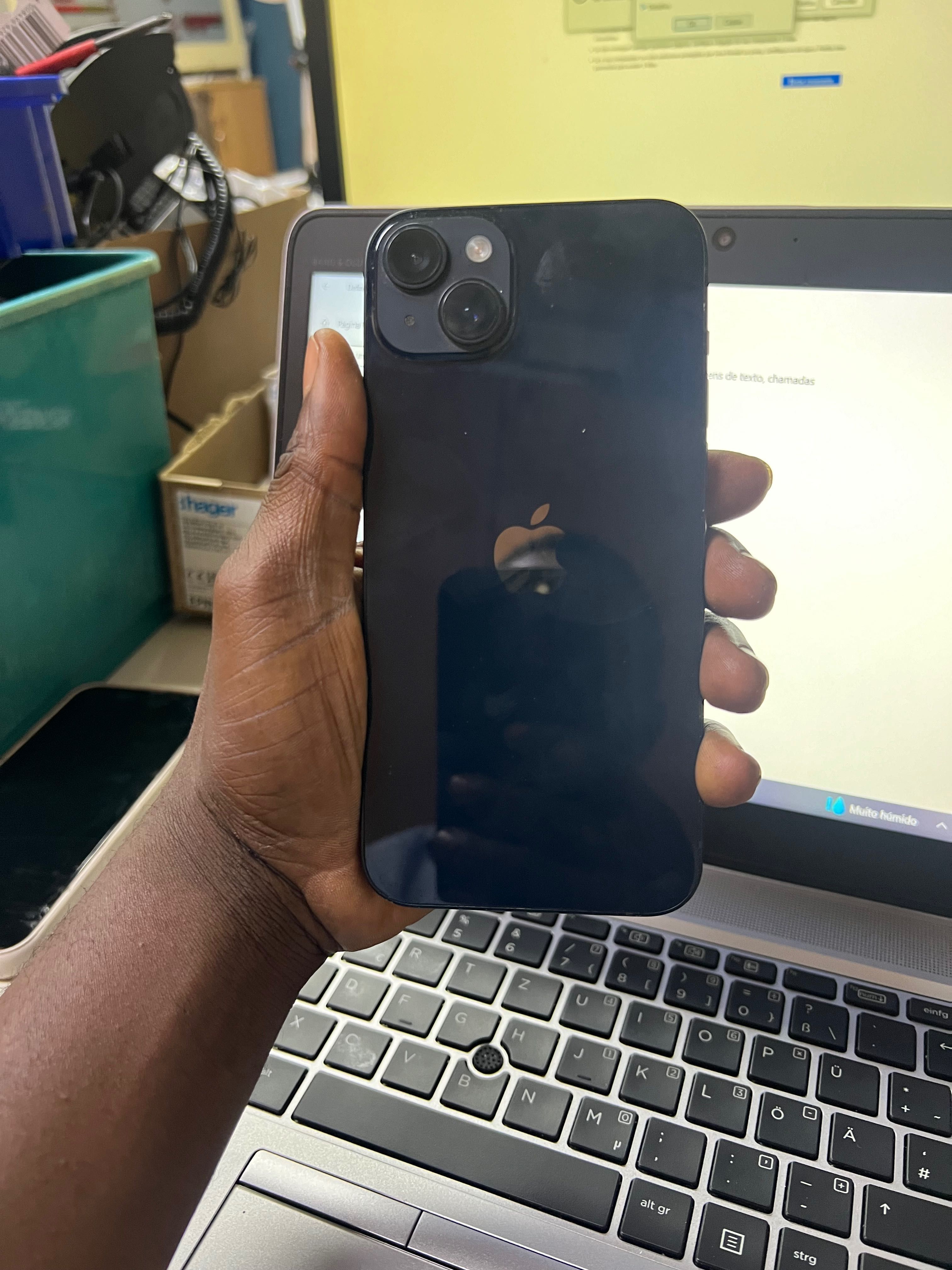 iPhone 14 PLUS - 128Gb MUITO BOM