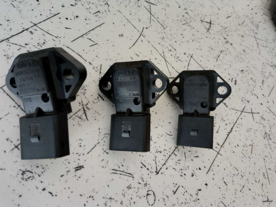 Датчик  абсолютного давления Bosch 0261230011