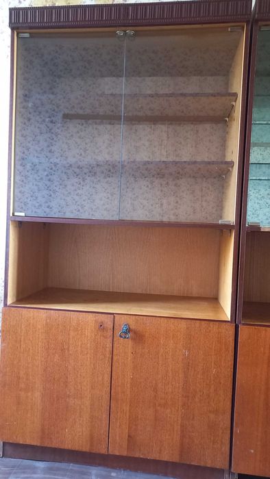 Віддам безкоштовно меблі у задовільному стані