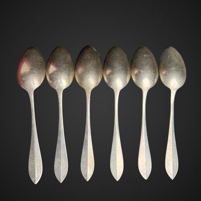 Komplet sztućcy dla 6 osób plater Fraget art deco B5/061501