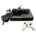 Konsola Xbox ONE / 500gb / kinect / pad