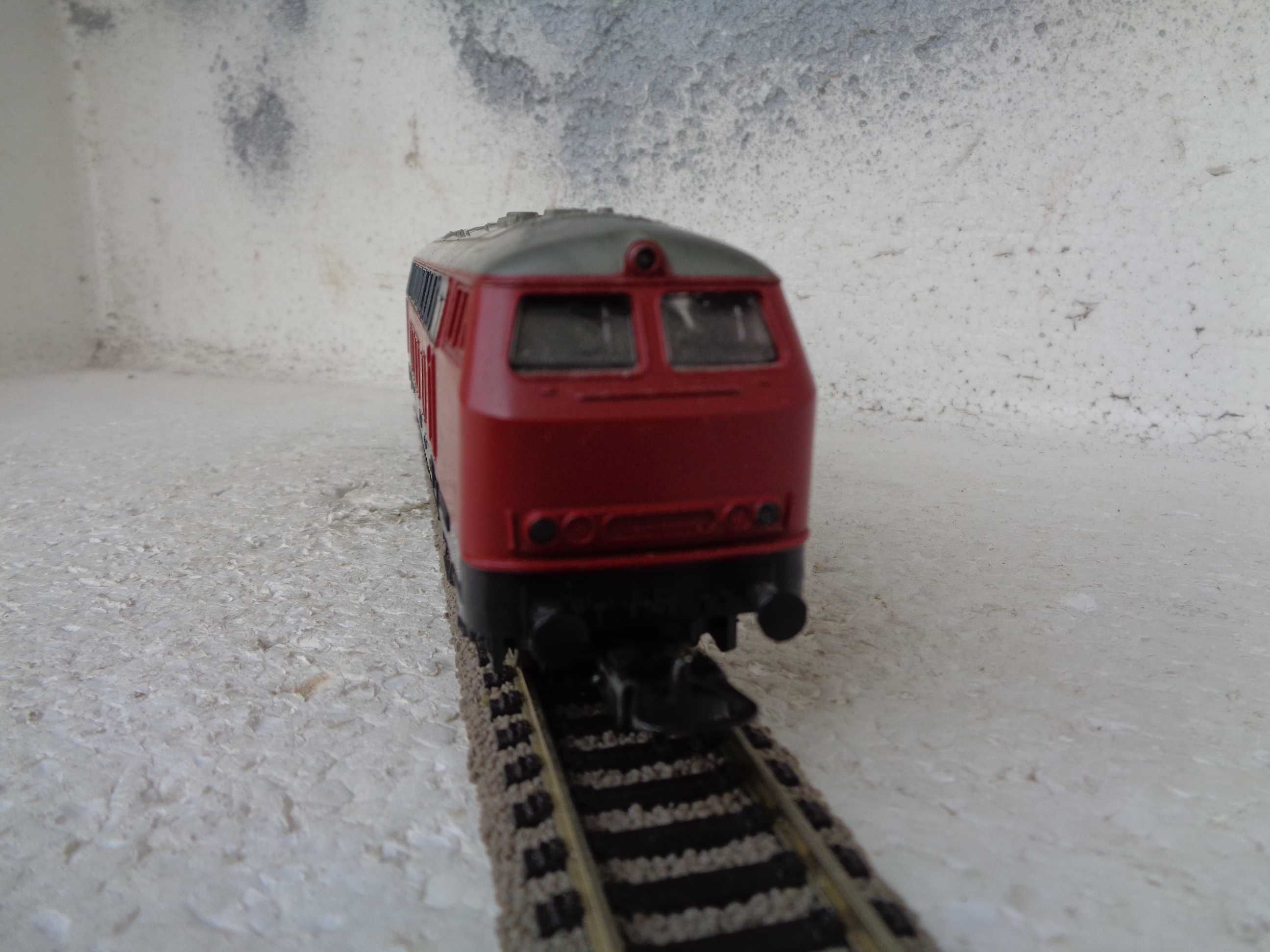 1:87 LIMA Locomotiva diesel da DB V216 comboio