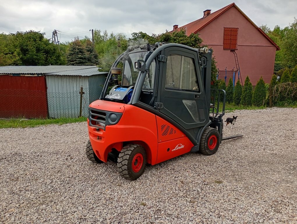 Wózek widłowy Linde 2,5t z 2010 roku przesuw boczny rozsuwane widły ..