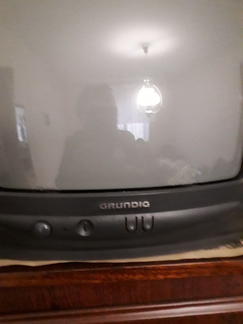 Телевизор GRUNDIG 35 диаг Германия