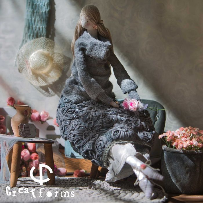 Lalka ręcznie robiona z Pracowni Artystycznej Unikatowy Prezent