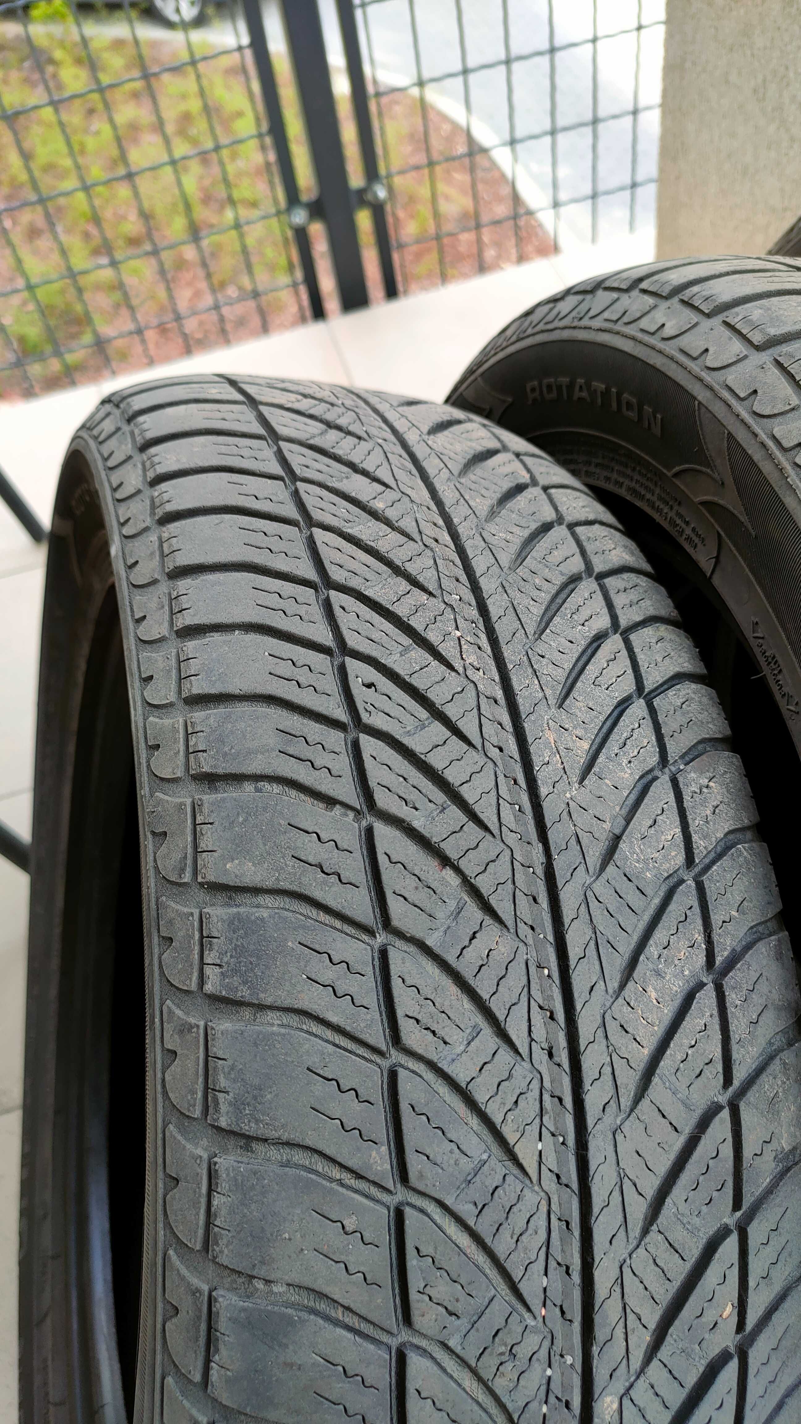 Opony Zimowe Goodyear Ultragrip Performance 2 - 205/60 R16 - 4 szt.