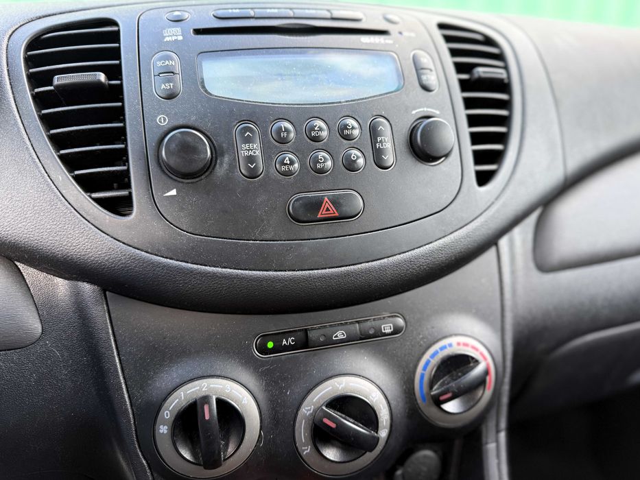 Hyundai i10 1.1 Comfort 70cv