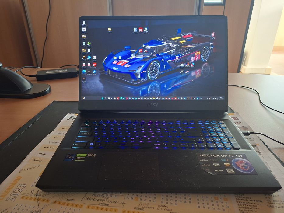 MSI Vector GP77 13V Como novo