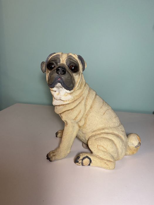 Сувенир собаки для колекции .