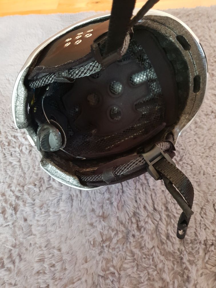 !Wysyłka 5zł! Kask narciarski Casco M