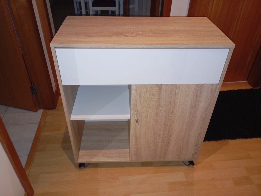 Cómoda (Móvel de quarto como nova)