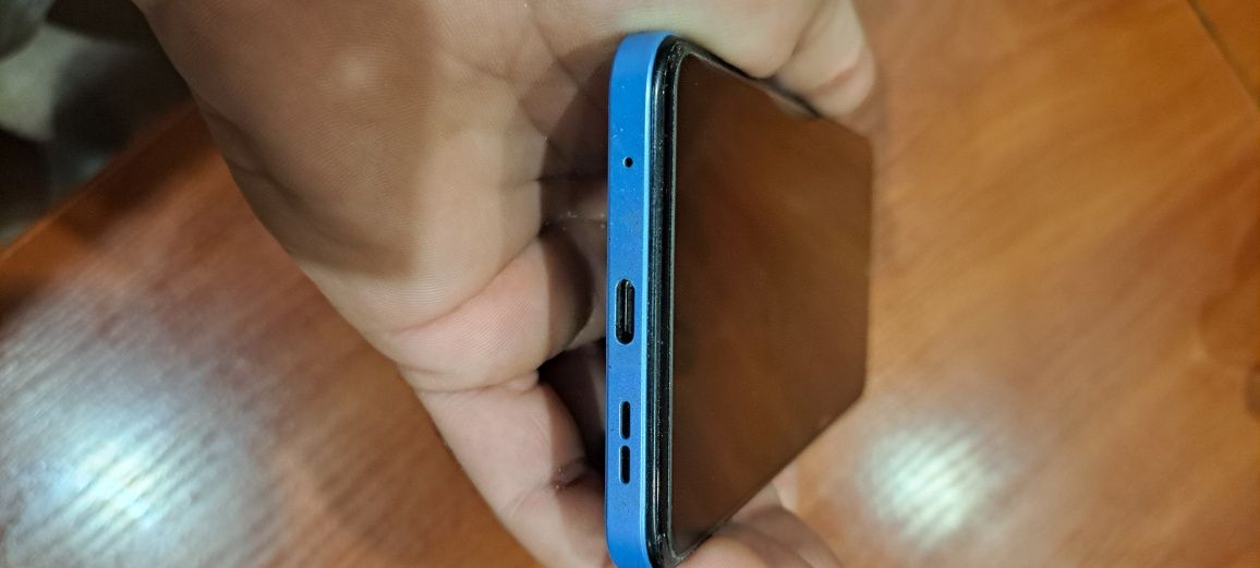 Продам Redmi note 12