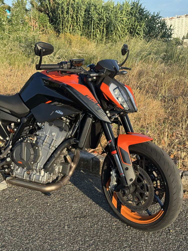 KTM Duke 890 [2022]
