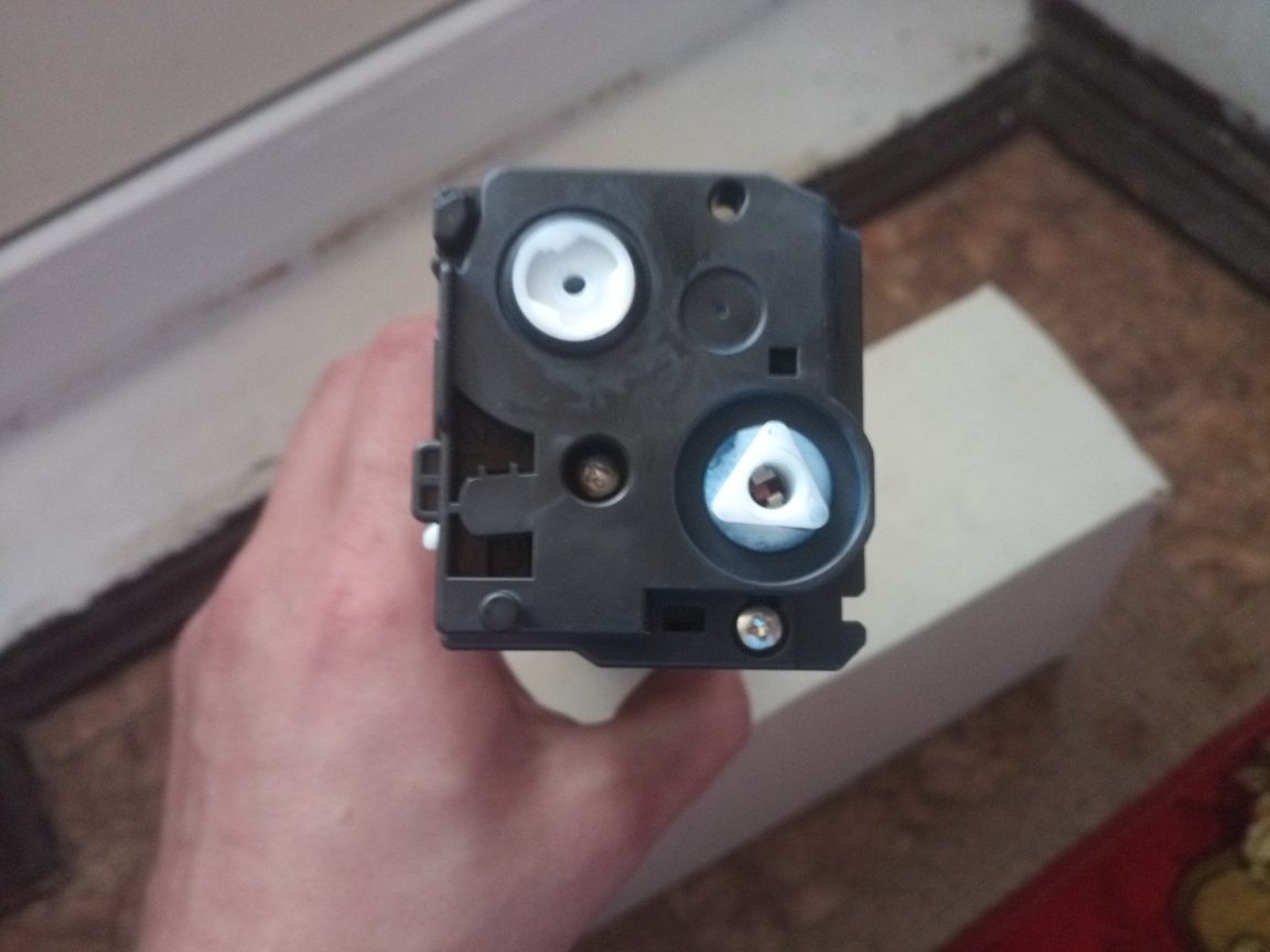 Картридж HP CB541А