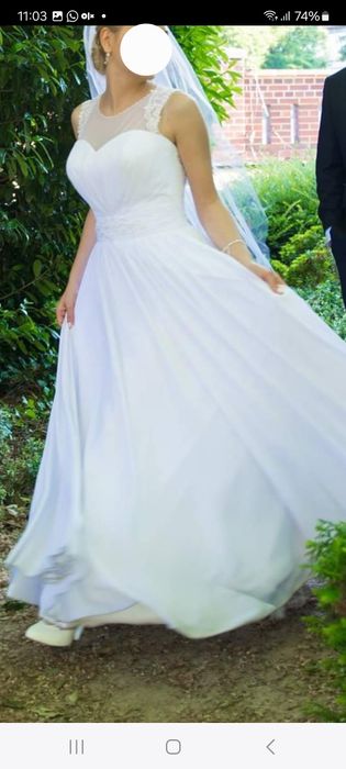 Suknia ślubna z muślinu