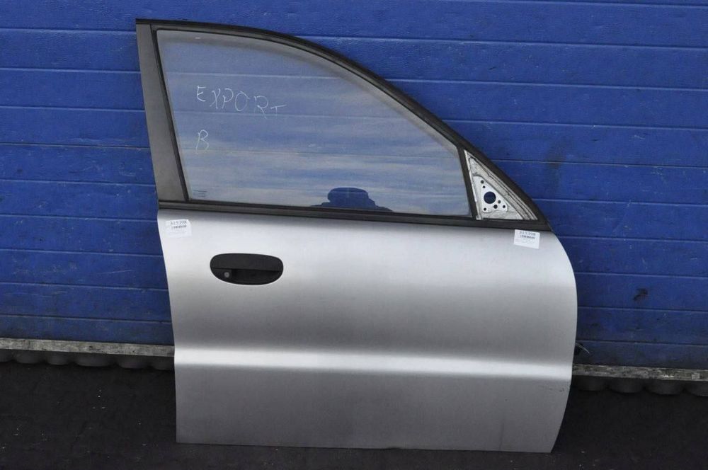 Двері Lanos всі чотири