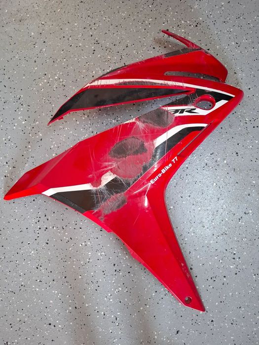 Honda CBR 650 owiewka bok boczek