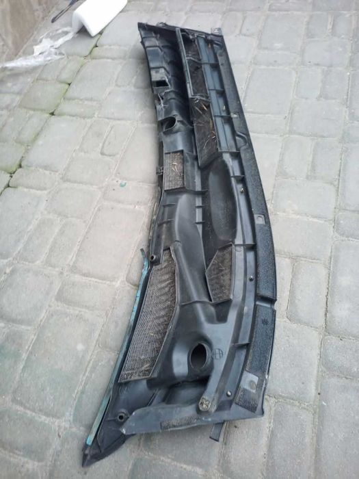Toyota rav4 ii жабо ліве