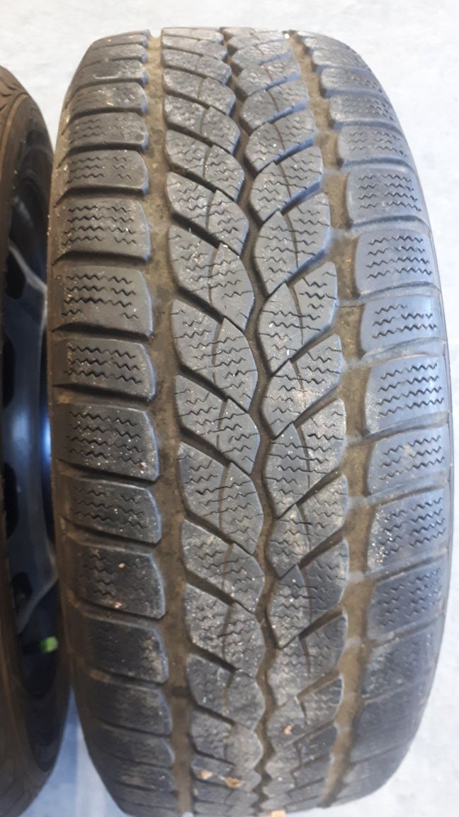 Mercedes 4 koła z oponami zimowymi 185/55 R15