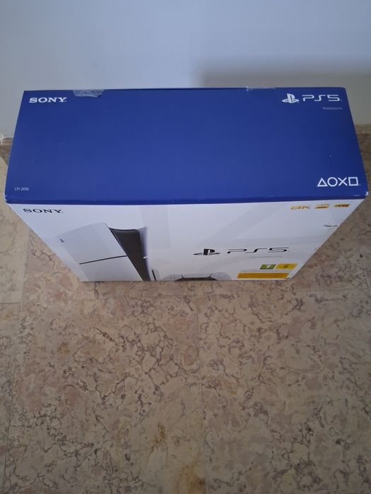 PlayStation 5 slim 1TB disco selada