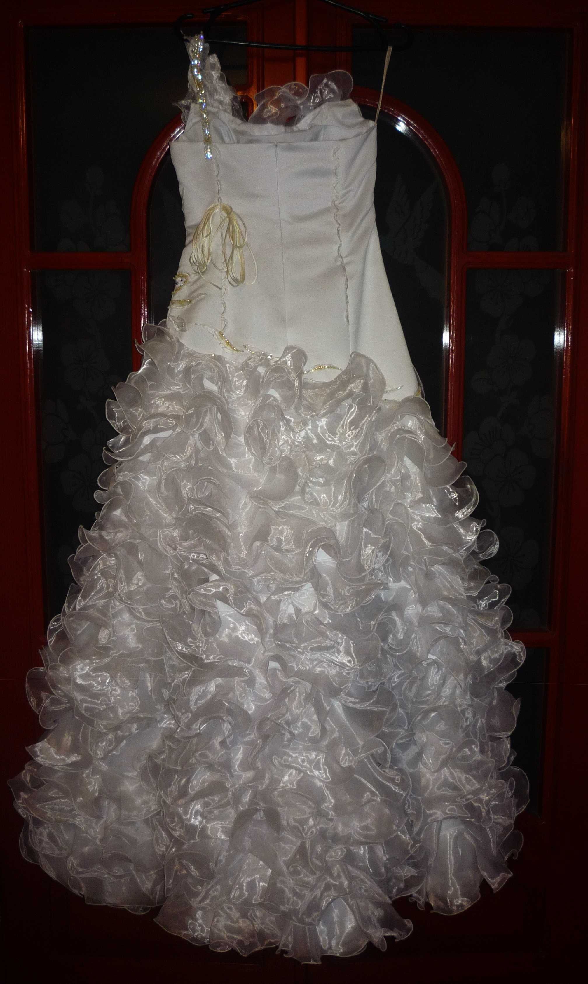 Весільна сукня, свадебное платье.
