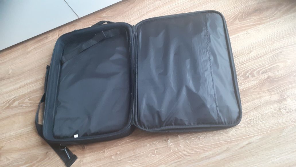 Torba na laptopa