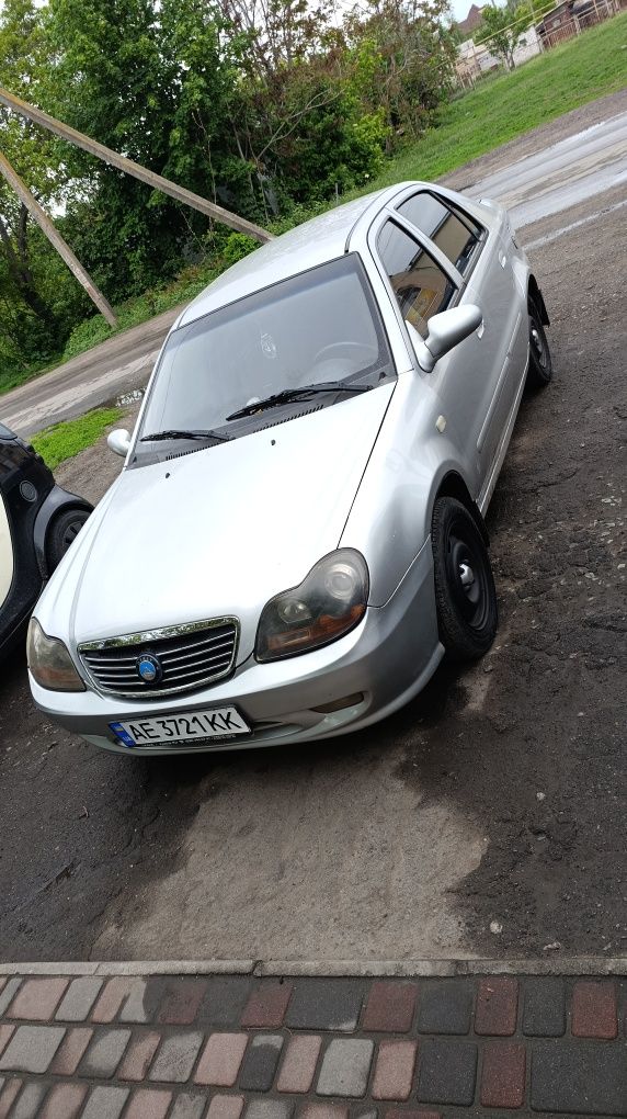 Продам дуже економне авто Geely CK-1
