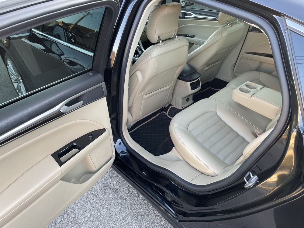 Ford Fusion 2.0 ecoboost 2014 рік