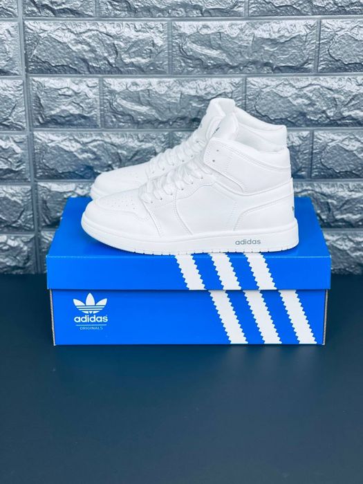 Adidas белые кроссовки кожаные на осень / кросовки Адидас высокие