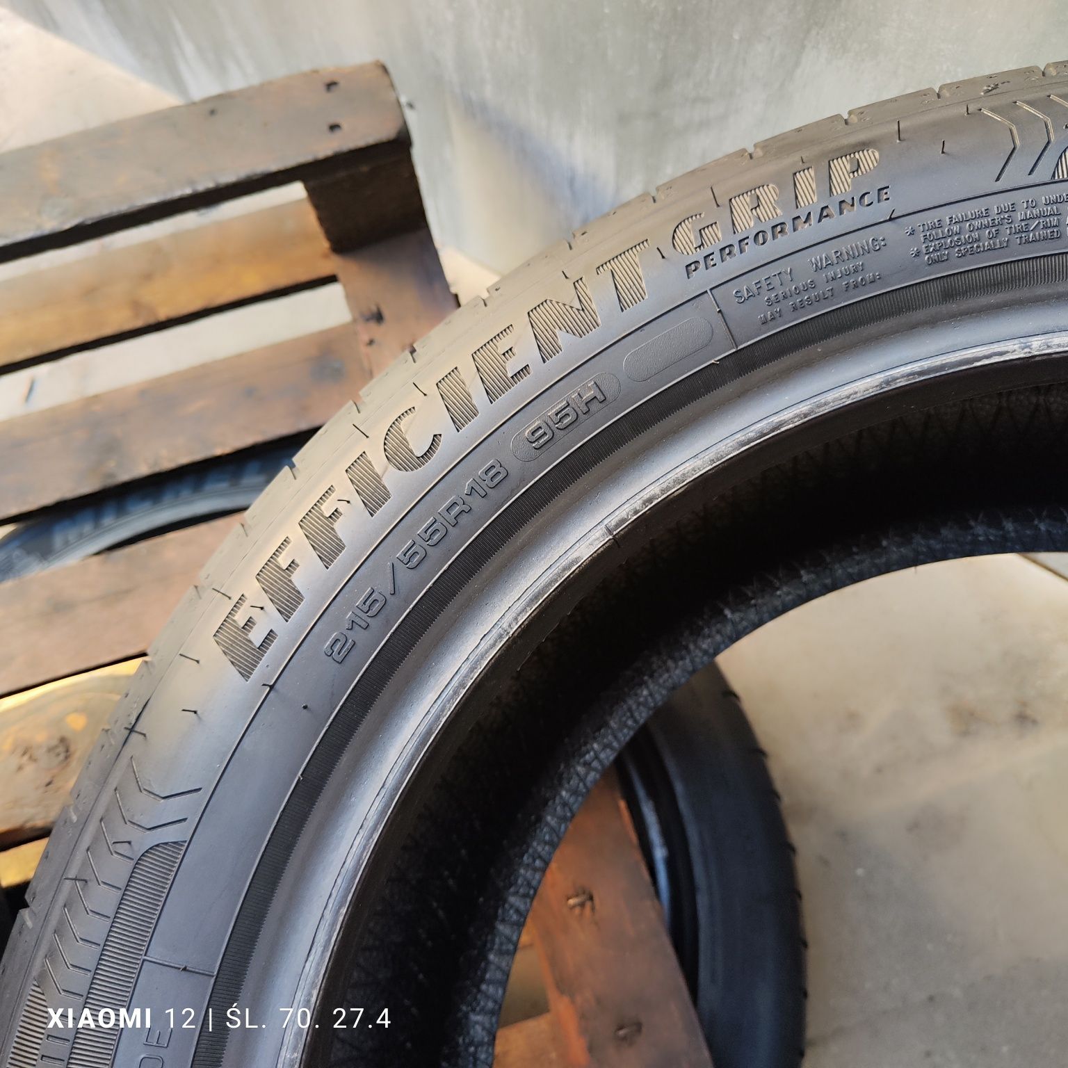 Goodyear efficient grip 215/55/18 para