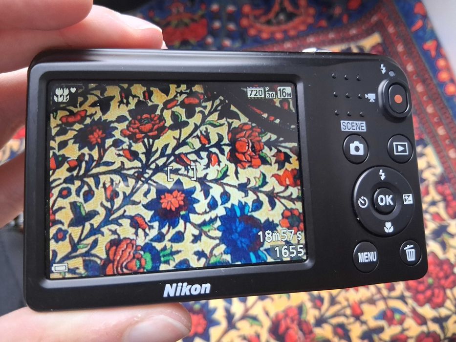 Máquina fotográfica Nikon Coolpix