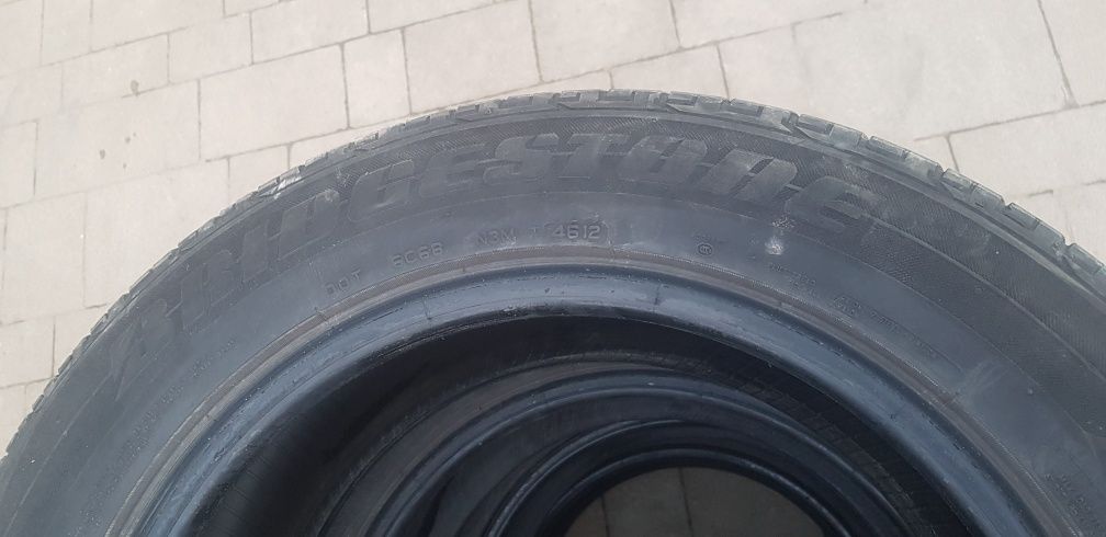 Шини Bridgestone Dueler sport 235 55 r17